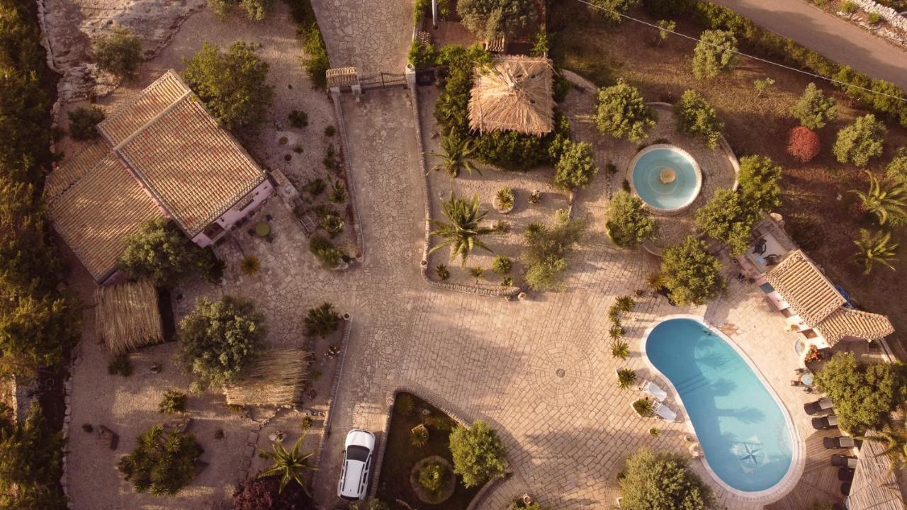 Dependance In Villa Con Piscina Ragusa Eksteriør billede